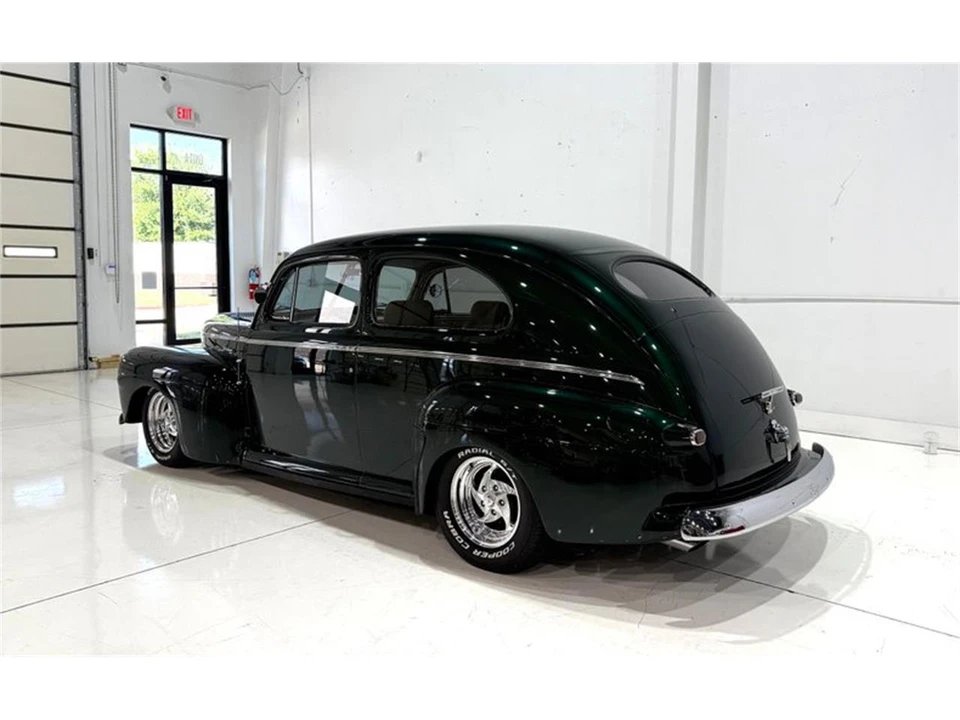 1942 Ford Standard & Deluxe & Super Deluxe - Image 5 of 31