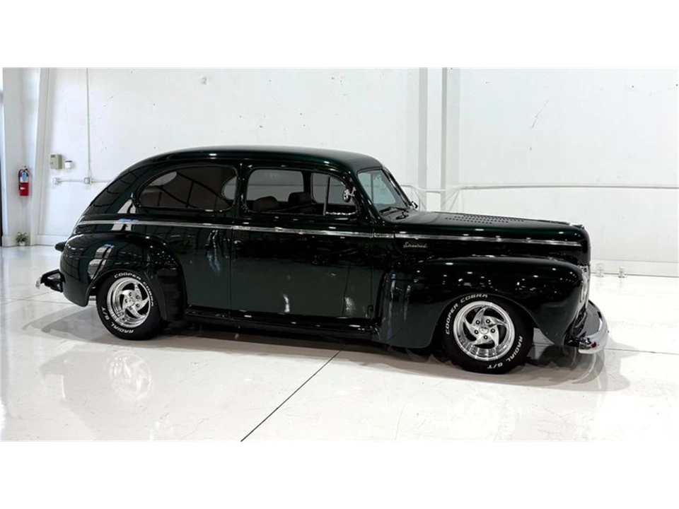 1942 Ford Standard & Deluxe & Super Deluxe - Image 9 of 31