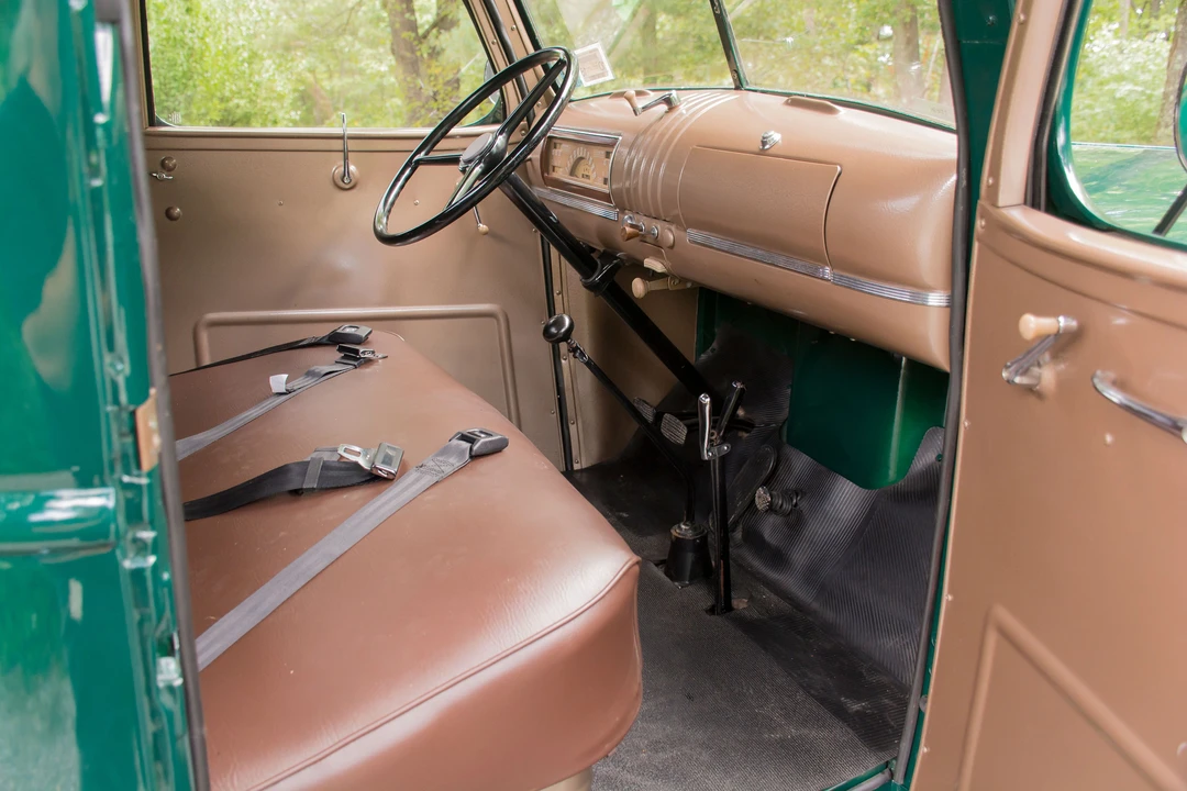 1942 GMC C-Series - Image 2 of 31