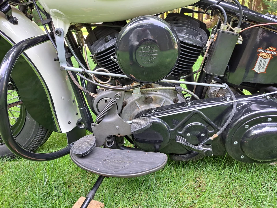 1942 Harley-Davidson Big Twin Flathead - Image 31 of 31