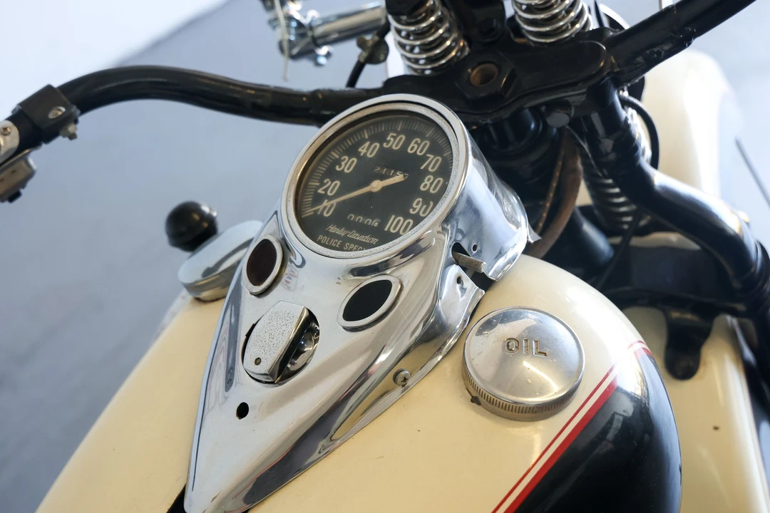 1942 Harley-Davidson Small Twin Flathead - Image 14 of 29