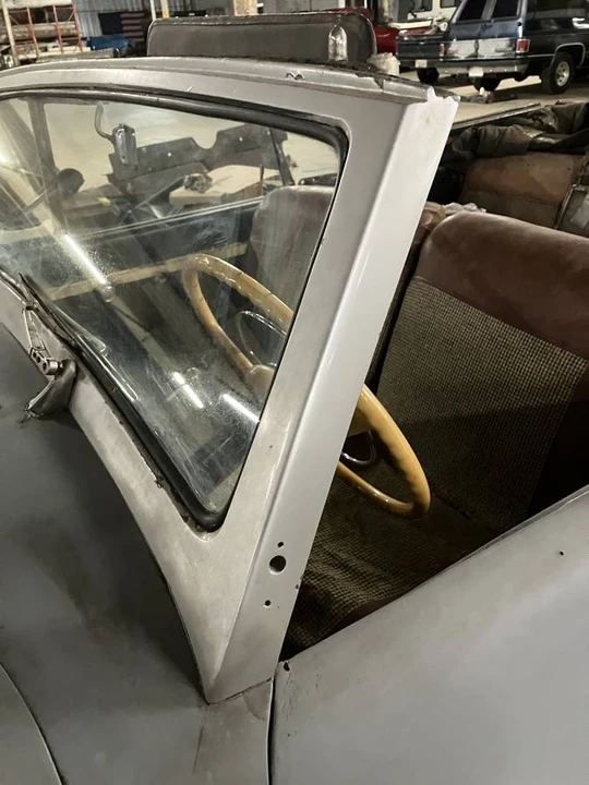 1942 Lincoln Continental 1st Gen - Image 17 of 21