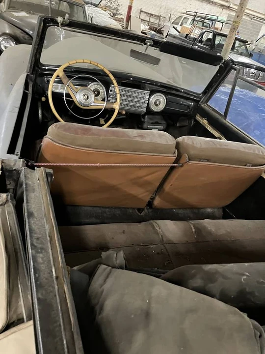 1942 Lincoln Continental 1st Gen - Image 4 of 21