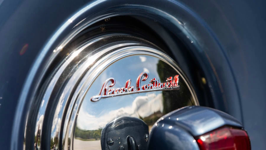 1942 Lincoln Continental 1st Gen - Image 17 of 25