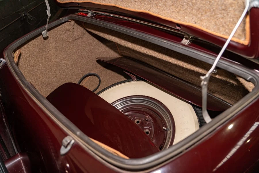 1942 Lincoln Continental 1st Gen - Image 19 of 19