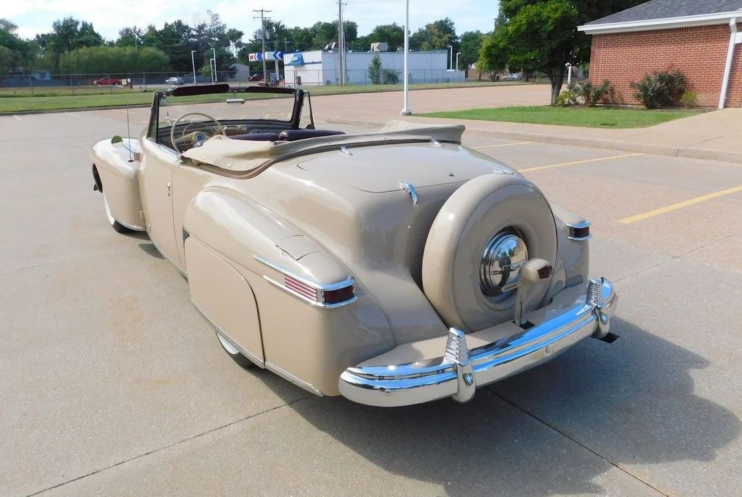 1942 Lincoln Continental 1st Gen - Image 20 of 21