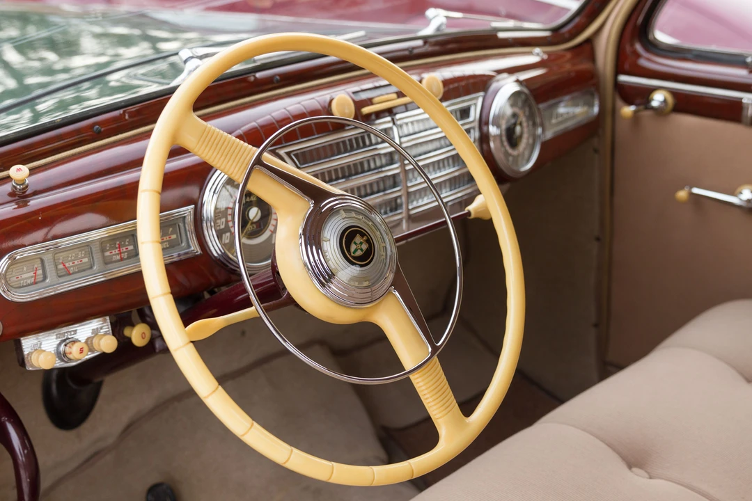 1942 Lincoln Zephyr - Image 24 of 31