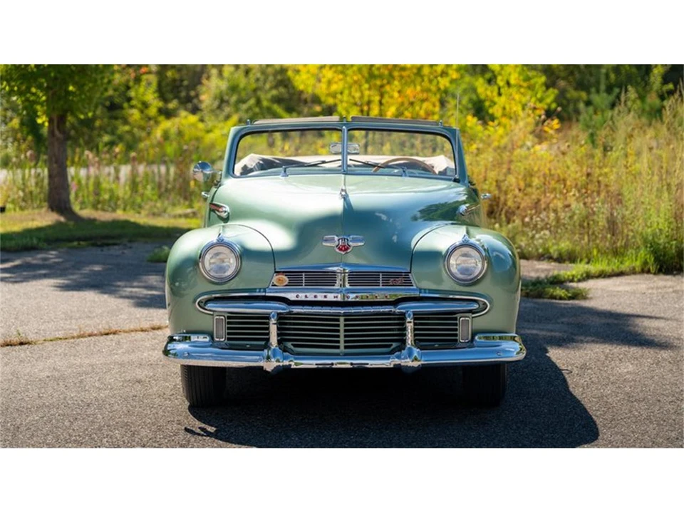 1942 Oldsmobile Custom Cruiser - Image 6 of 31