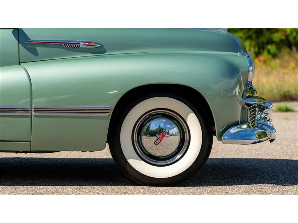 1942 Oldsmobile Custom Cruiser - Image 23 of 31