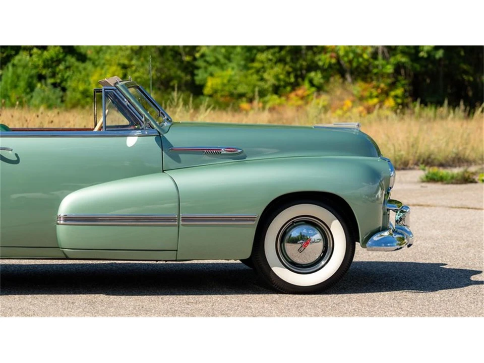 1942 Oldsmobile Custom Cruiser - Image 20 of 31