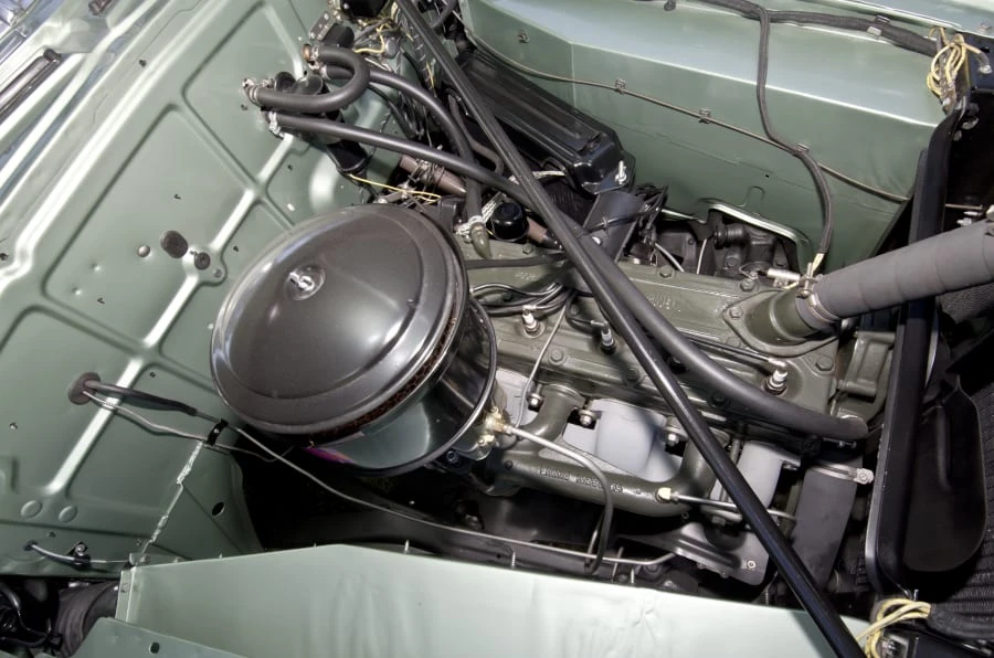 1942 Oldsmobile 98 - Image 9 of 12