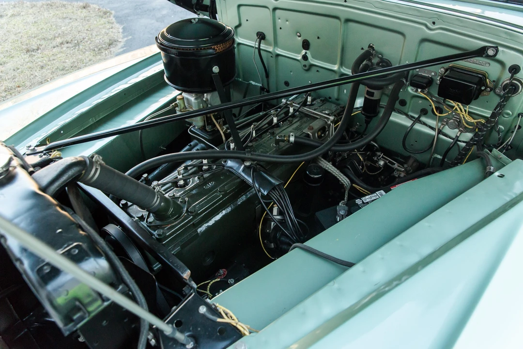 1942 Oldsmobile 98 - Image 15 of 31