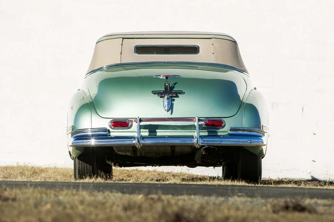 1942 Oldsmobile 98 - Image 2 of 31