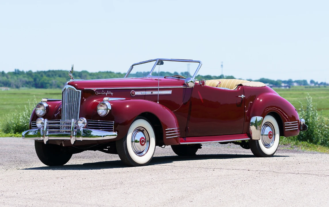 1942 Packard Eight - Image 9 of 31