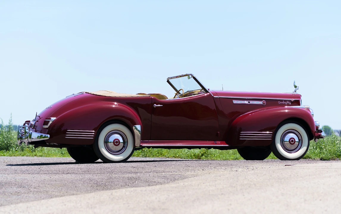 1942 Packard Eight - Image 13 of 31