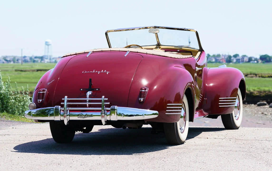 1942 Packard Eight - Image 4 of 31