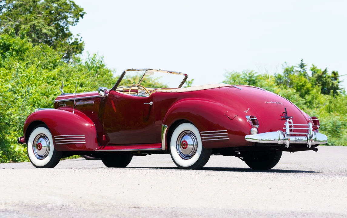 1942 Packard Eight - Image 5 of 31