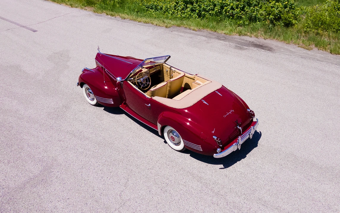 1942 Packard Eight - Image 6 of 31