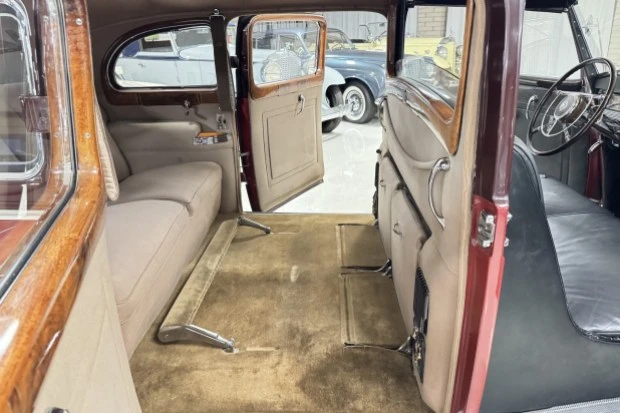 1942 Packard Eight - Image 5 of 8