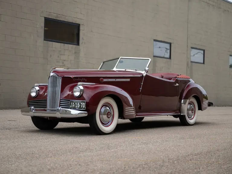 1942 Packard - Image 2 of 31