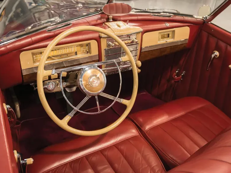 1942 Packard Eight - Image 5 of 28