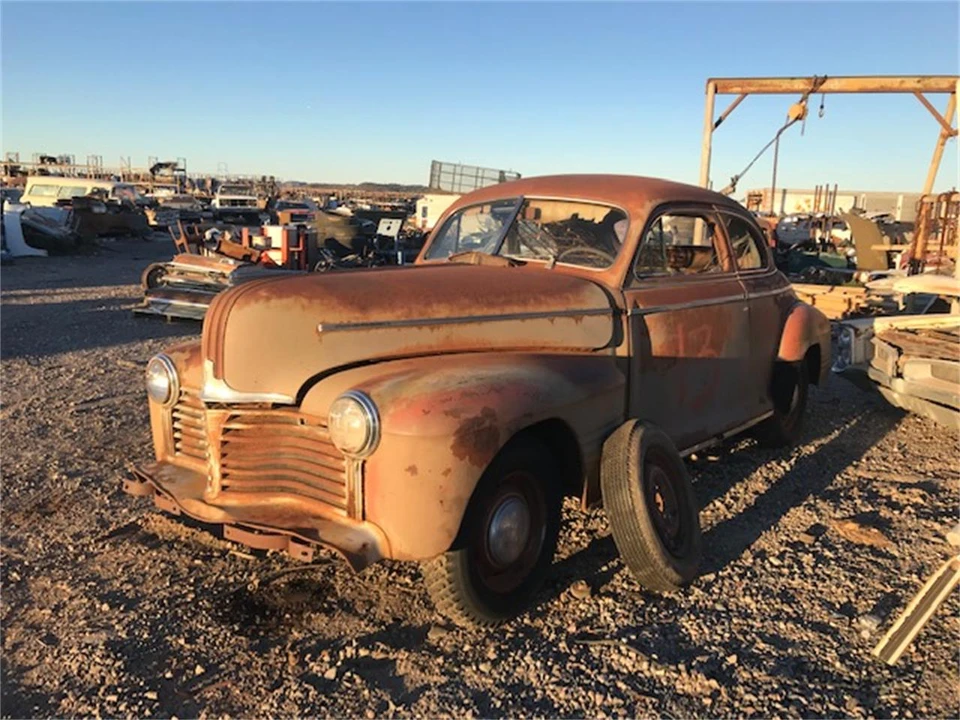 1942 Pontiac - Image 2 of 7