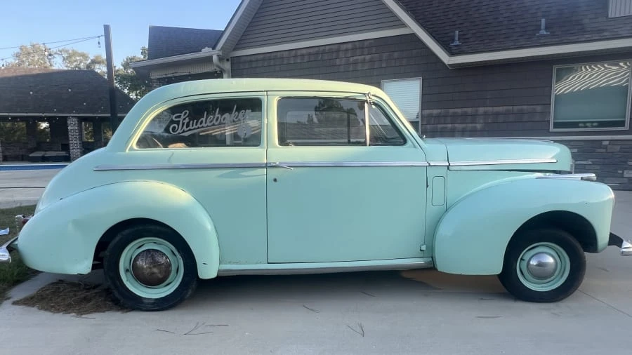 1942 Studebaker Champion - Image 2 of 31