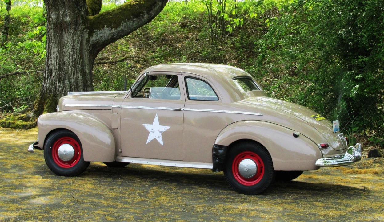1942 Studebaker Champion - Image 3 of 31