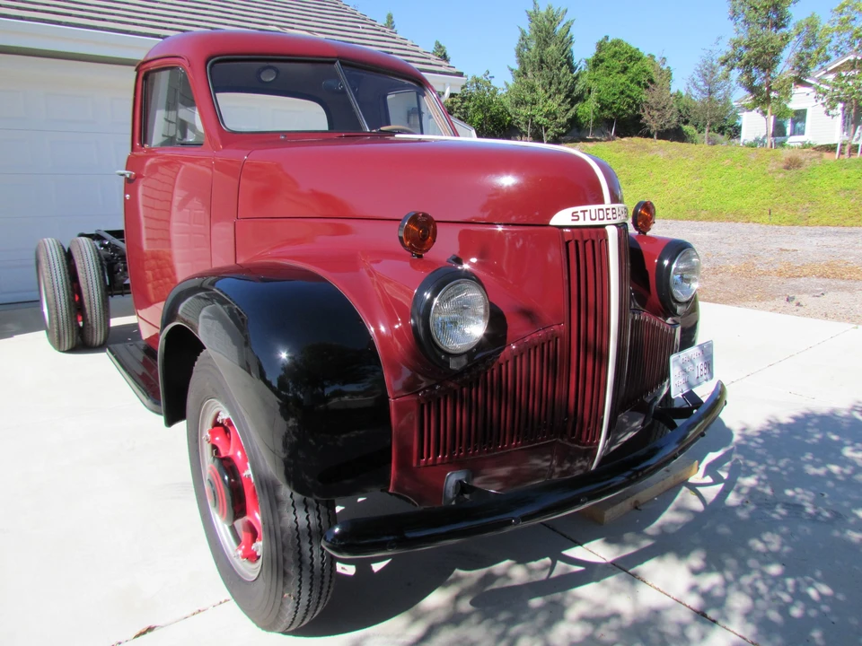 1942 Studebaker - Image 2 of 31