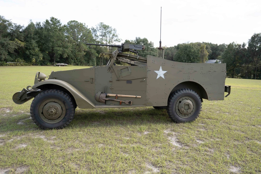 1942 White - Image 5 of 31