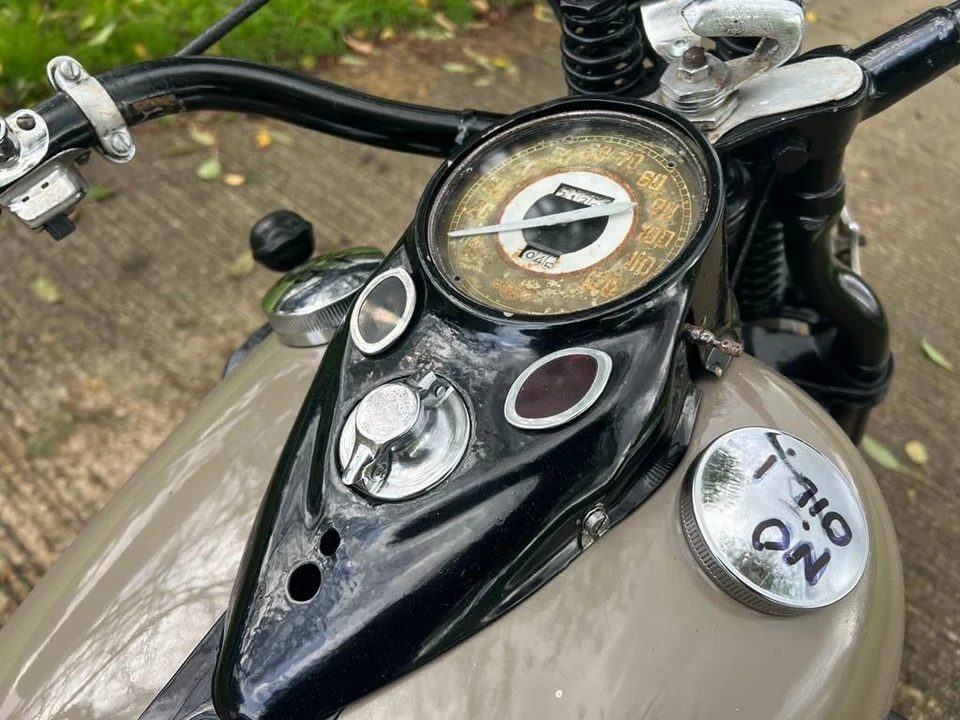 1943 Harley-Davidson Small Twin Flathead - Image 15 of 30