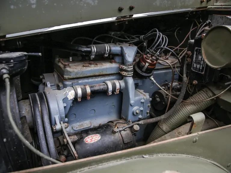 1943 White - Image 4 of 31