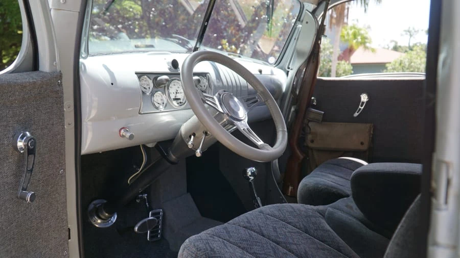1944 Chevrolet AK Series - Image 4 of 16