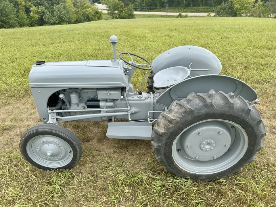 1944 Ford Tractor - Image 23 of 31