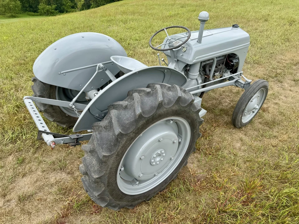 1944 Ford Tractor - Image 14 of 31