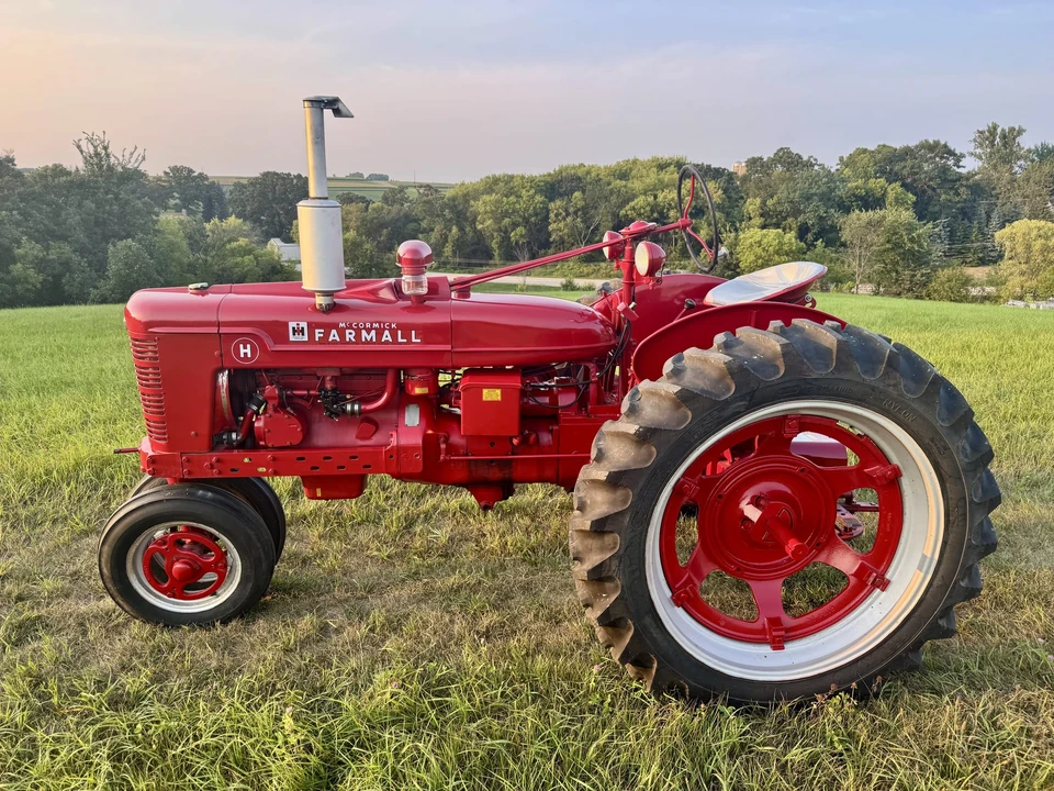 1944 McCormick - Image 6 of 31