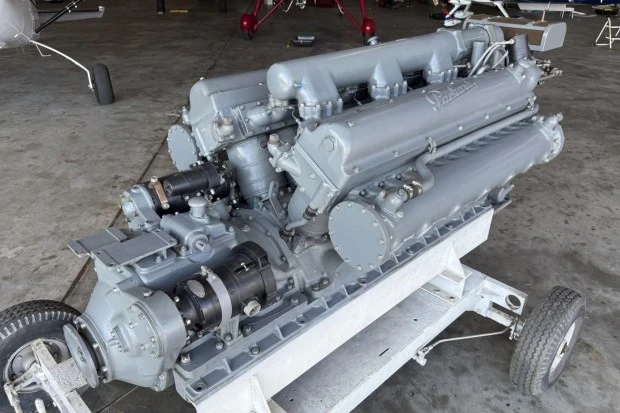 1944 Parts & Memorabilia Engines - Image 2 of 7