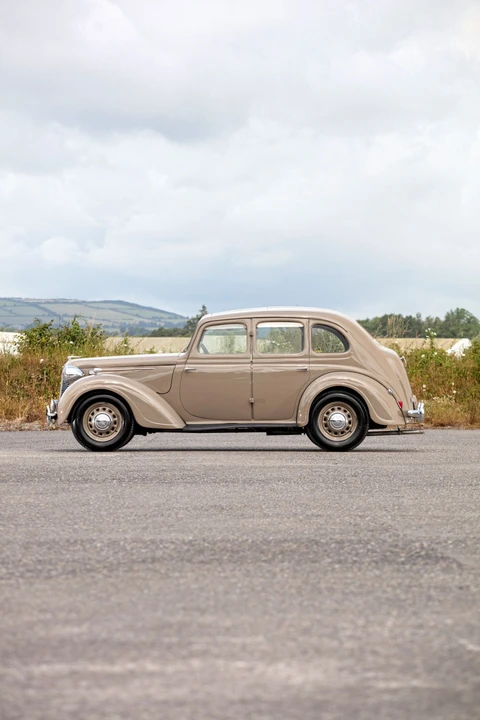 1945 Austin - Image 5 of 31