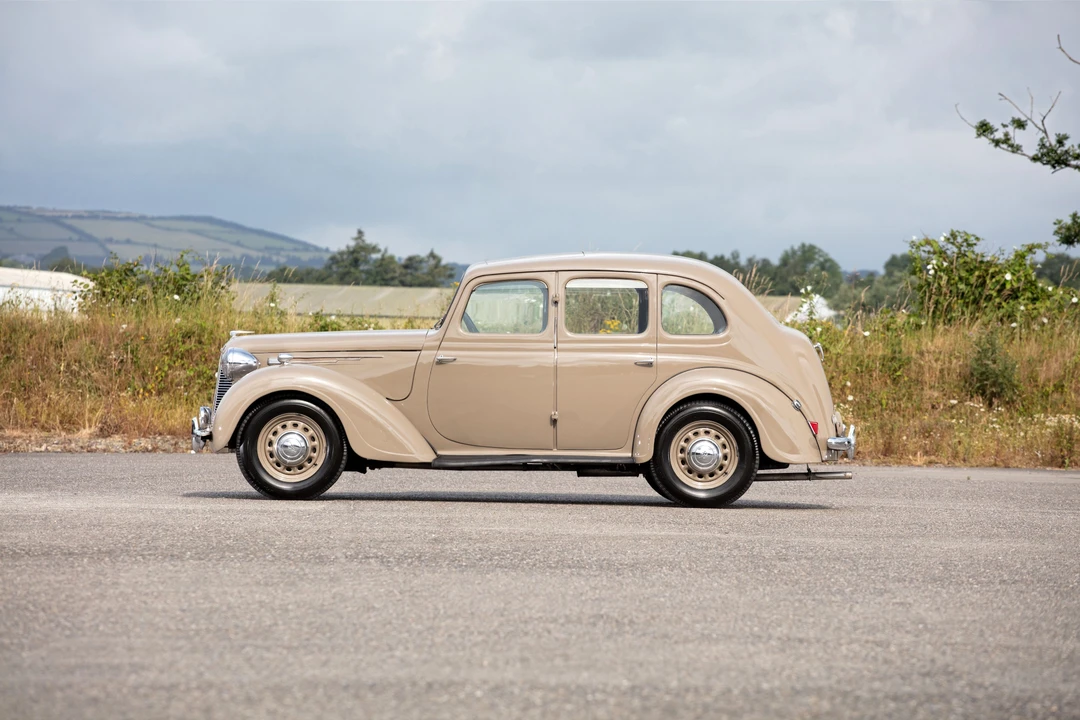 1945 Austin - Image 8 of 31