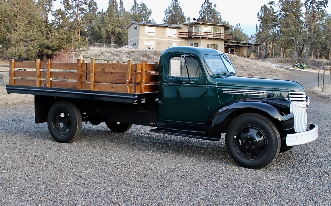1945 Chevrolet AK Series - Image 9 of 31