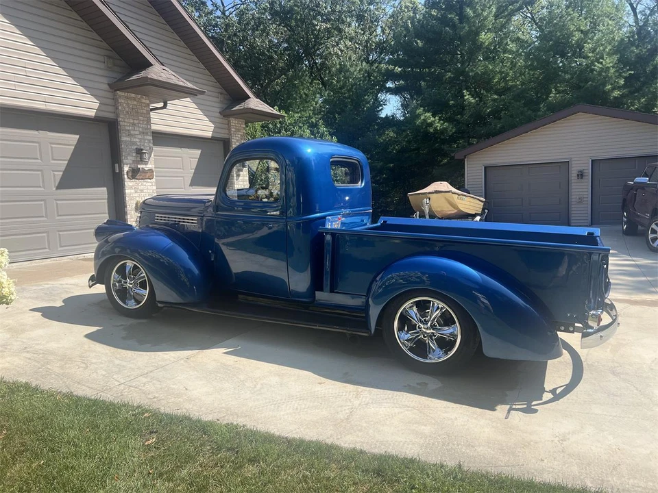 1945 Chevrolet AK Series - Image 4 of 10