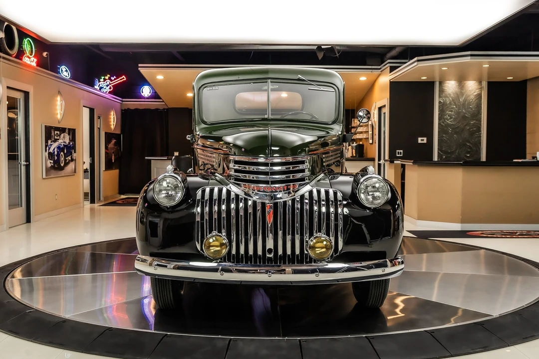1945 Chevrolet AK Series - Image 8 of 21