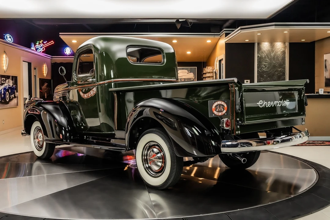 1945 Chevrolet AK Series - Image 17 of 21