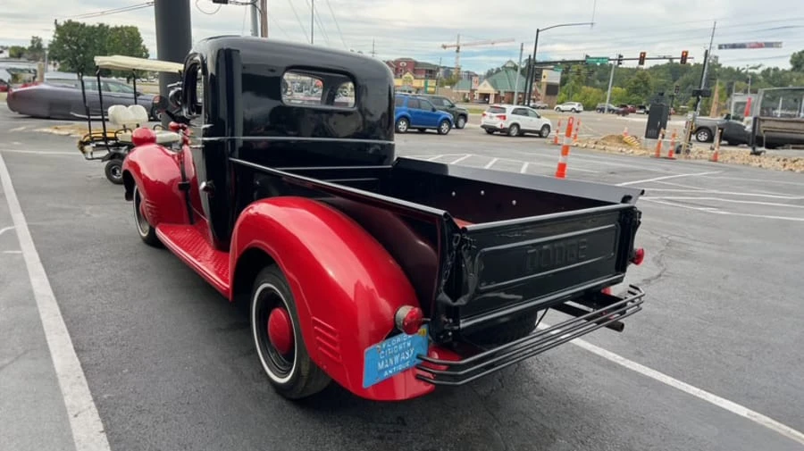 1945 Dodge T/V/W Series - Image 3 of 16