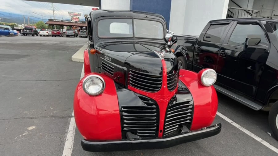 1945 Dodge T/V/W Series - Image 9 of 16