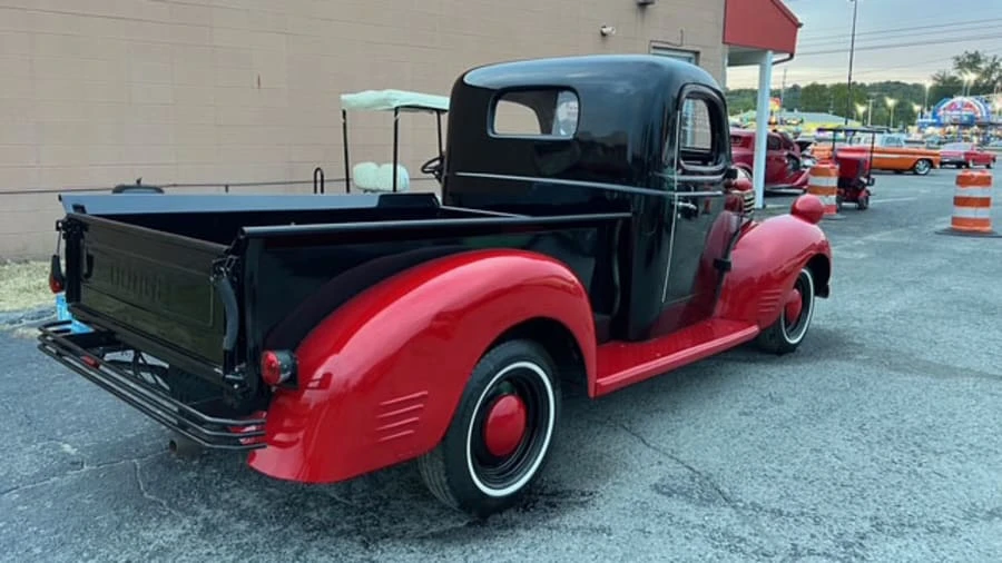 1945 Dodge T/V/W Series - Image 8 of 16
