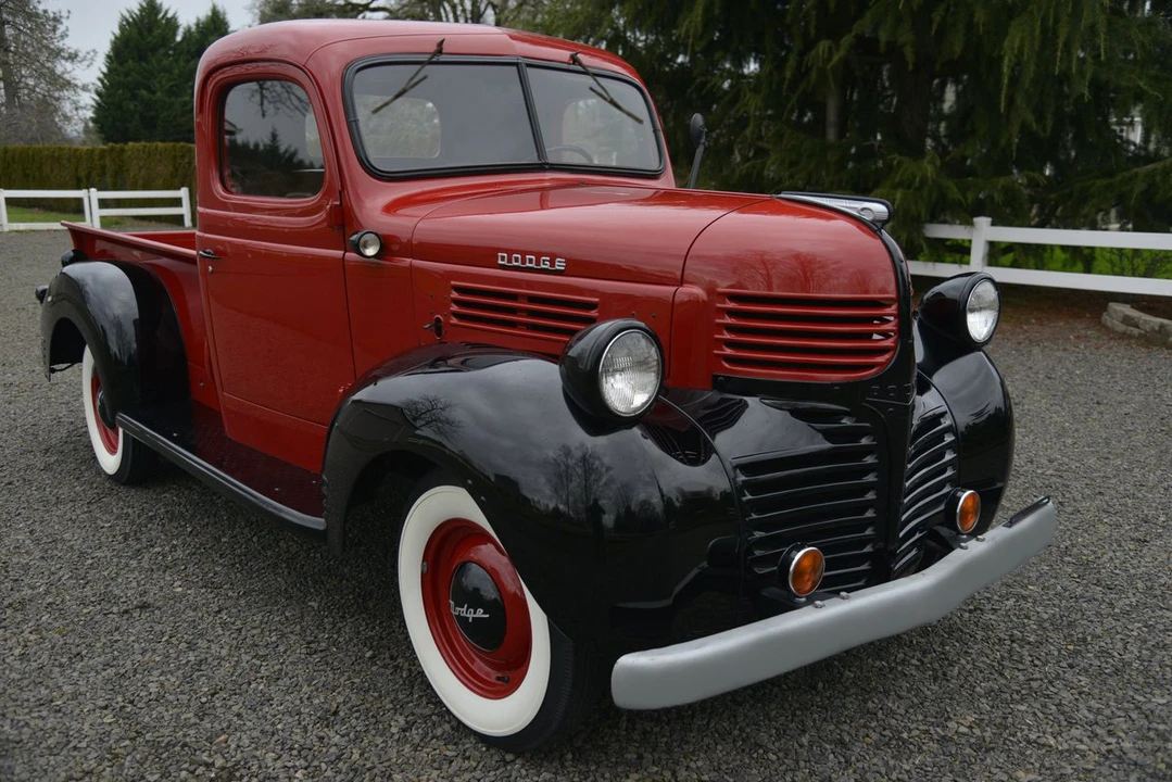 1945 Dodge T/V/W Series - Image 14 of 31