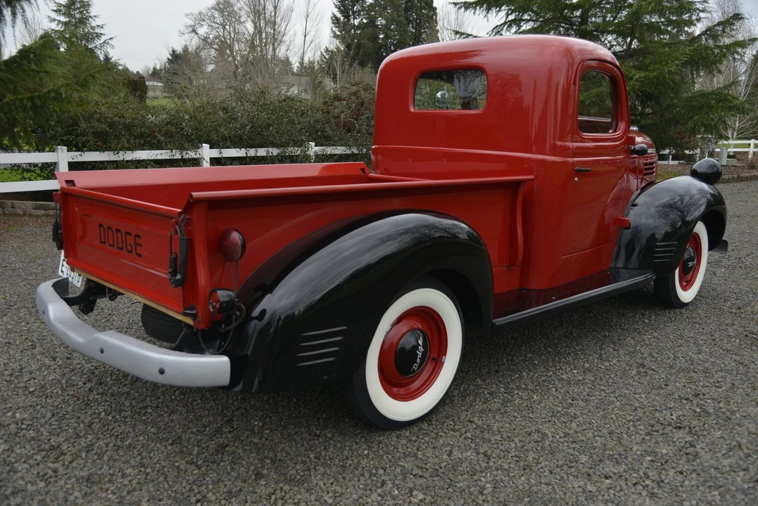 1945 Dodge T/V/W Series - Image 11 of 31