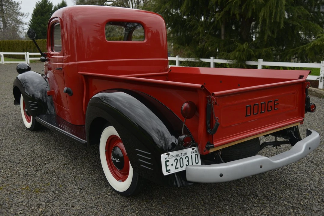 1945 Dodge T/V/W Series - Image 7 of 31