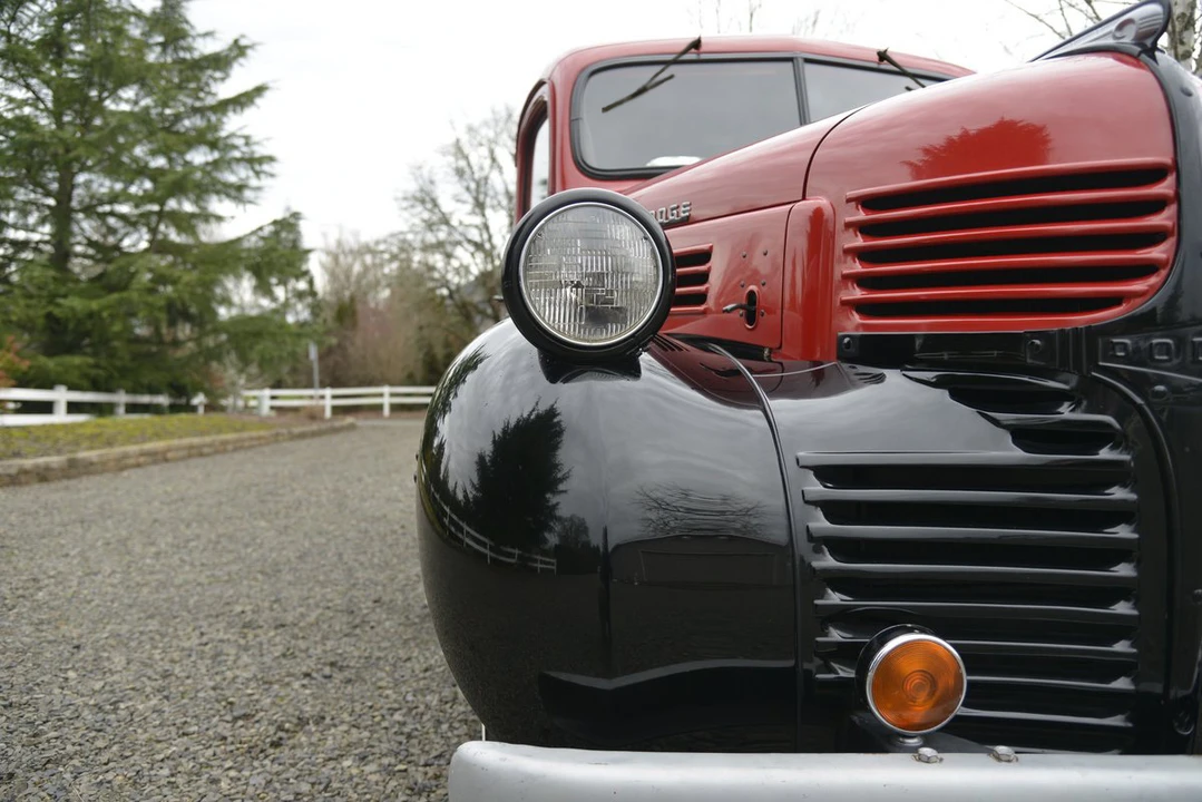 1945 Dodge T/V/W Series - Image 19 of 31